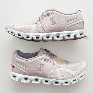 Women’s On Cloud 5 Pink Running Shoes Size 9
